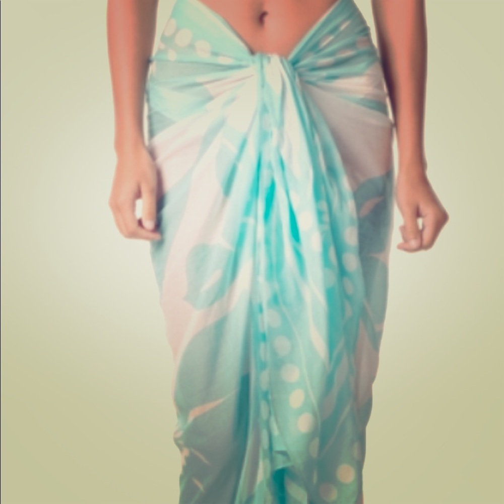 NEW! Tori Richard Pareo / sarong From Hawaii